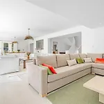 Exceptional Villa- Ac- 5br-10p- Baie Des Canebiers Villa *