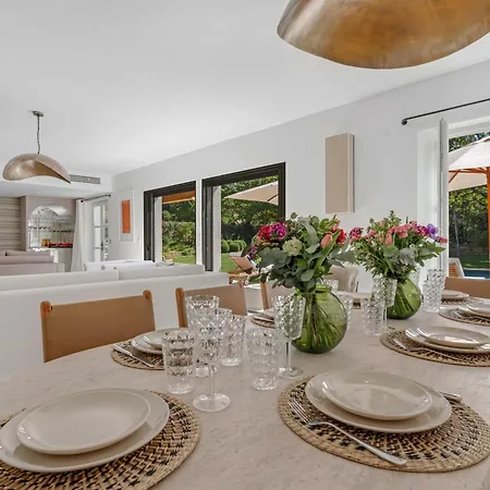 Exceptional Villa- Ac- 5br-10p- Baie Des Canebiers